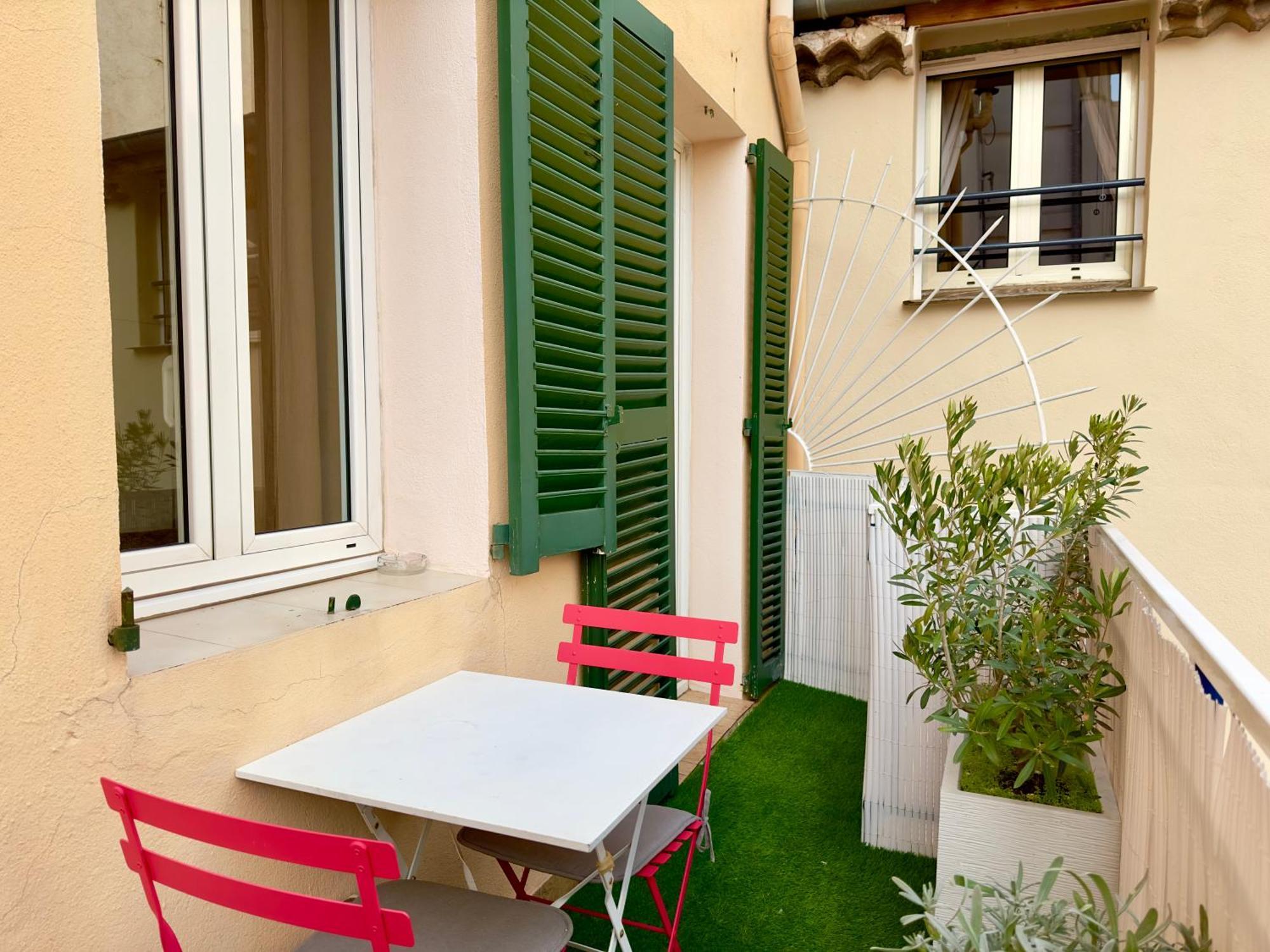 Luxueux 3 Pieces 80M2 - 2Ch - 2 Sdb - 1Mn Beach Croisette Cannes Exterior foto